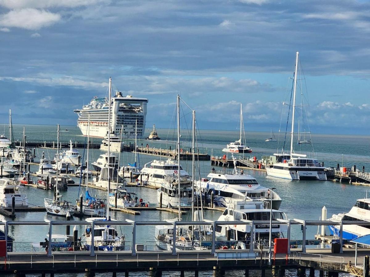Apartament Cairns Waterfront Luxury At Harbourlights Zewnętrze zdjęcie